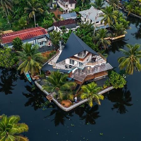Shiphouse Villa Alappuzha Ngoại thất bức ảnh